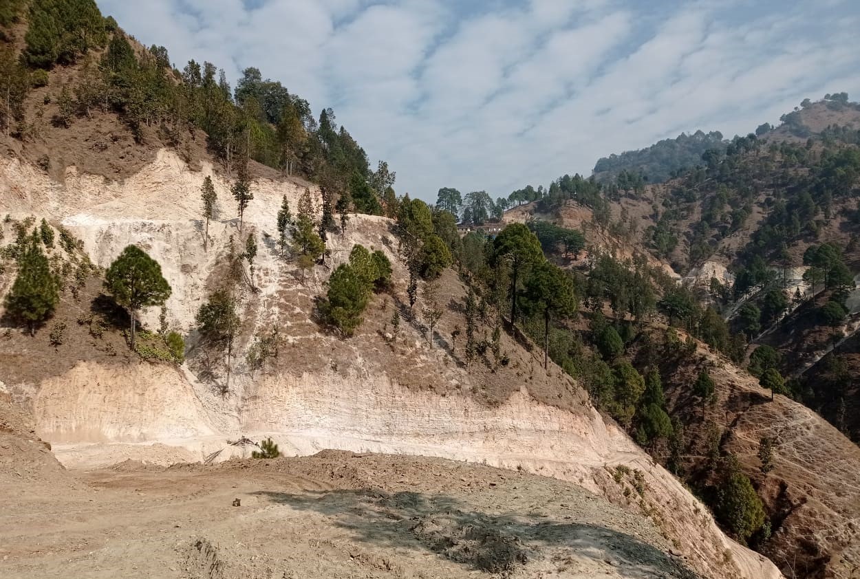 दार्चुलाका ४५ वडामा सडकको पहुँच पुग्यो 